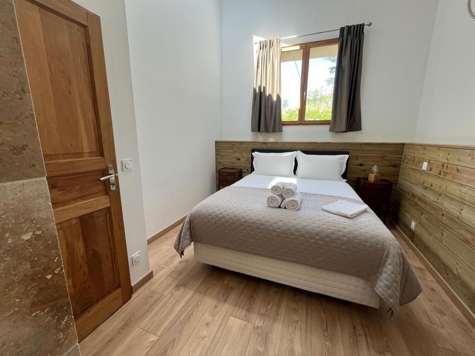 Fantastic Petit Beauval Saint-Sulpice-et-Cameyrac Exterior foto
